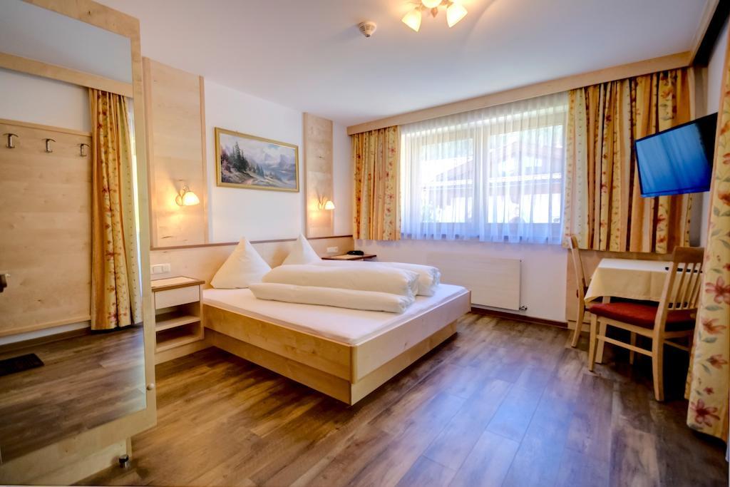 Apartamento Roasnerhof Finkenberg Habitación foto